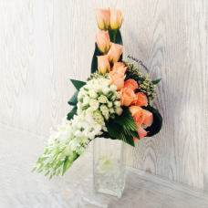 Vase floral Arrangemet